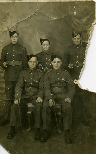 Images/thomas front row 2nd from left.jpg
